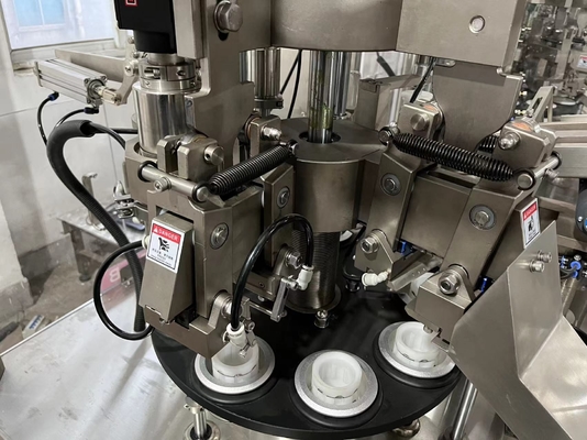 De Vullende & Verzegelende Machine van de beste Prijs Automatische Zachte Buis, Tandpastabuis het Vullen verzegelende Machine, Room het Vullen Machine
