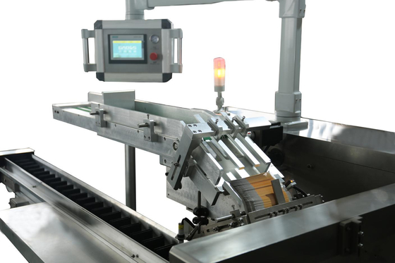 De volledig Automatische Kartonnerende Doos die van het Machinekarton Karton Verpakkende Verzegelende Machine voor Geneesmiddelen Voedsel en Schoonheidsmiddelen vormen