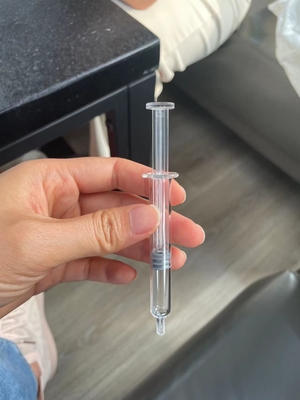 De automatische injectie vooraf gevulde het vullen machines tandspuit vult machine