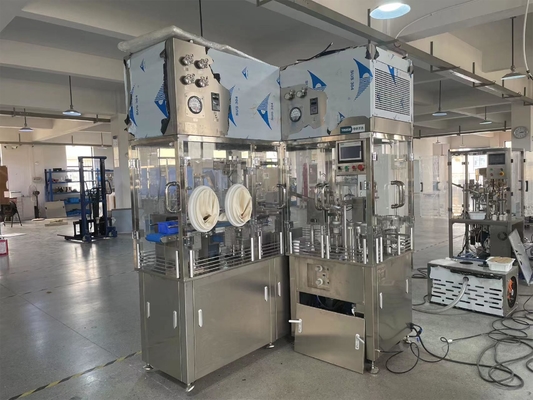 Automatische voorgevulde Luer Lock Glas Spuit Filler Plugging sluiting Capping Equipment Spuit Vacuum Filling Sealing Machine