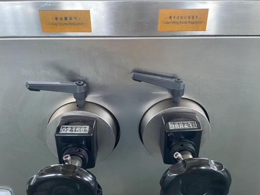 PLC Volledig vulend afdichtingsbuisvulmachine voor 5-250 ml
