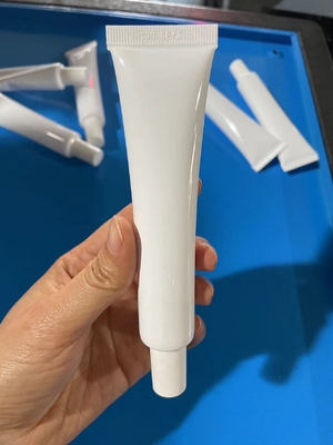 Automatische aluminium / metaal / plastic / composiet materiaal buis vuller verzegel voor cosmetica voedsel dagelijks