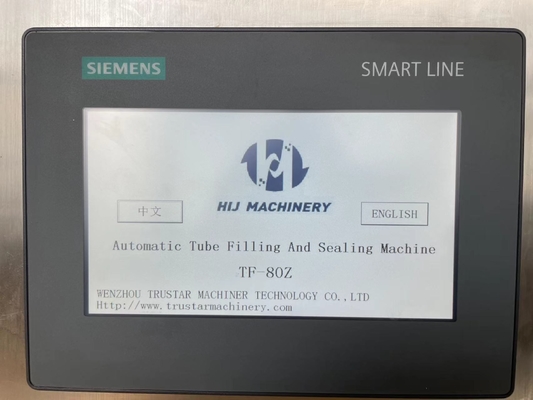 Semi-automatische machine voor het vullen en afdichten van pasta's met een nauwkeurigheid van ± 1% en een PLC-besturingssysteem