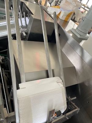 Fabrieksprijs Volledig automatische zeep kartonmachine Verpakkingsproductielijn Voor zeepdoos En zak