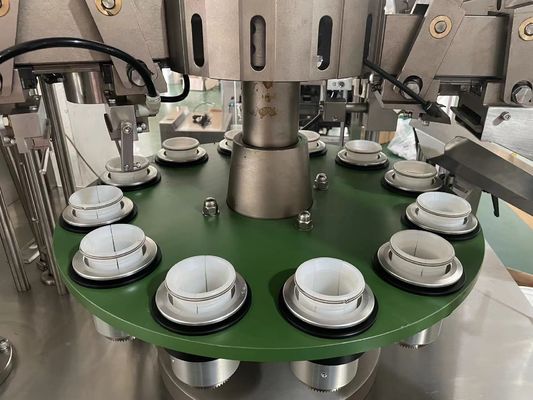 Huisdiervoedingssupplementen Tube Filling Sealing Packing Machine