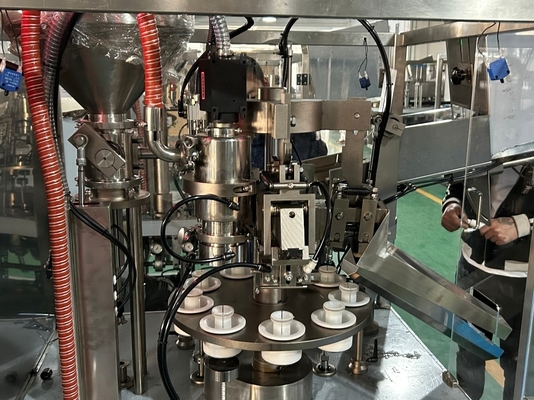 Automatische vul- en afdichtmachine voor cosmetische buizen