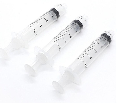 1800-2100 stuks/uur voorgevulde injectiespuit voor efficiënte productie