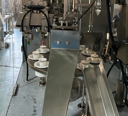 Automatische cosmetische tandpasta Lotion Tube Filler Sealer Cream Plastic Soft Tube Filling and Sealing Machine