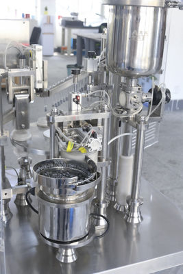 Steriele vulmachine met hoge kwaliteit vulmachine met automatische 10 ml vulspuit