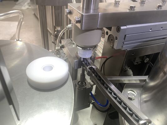 Machine voor het vullen van voorgevulde spuiten voor het optimaliseren van de productielijn GMP/CE-standaard