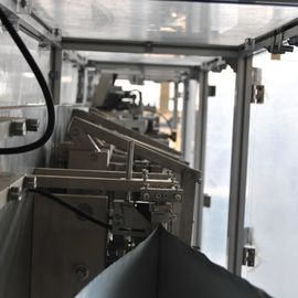 De niet Geweven Kosmetische Gezichtsmachine van de Maskerverpakking volledig Automatisch voor Schoonheid