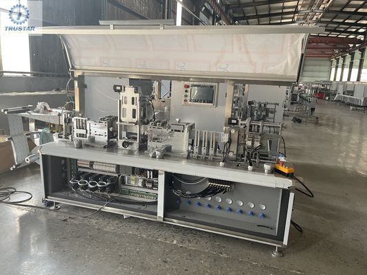 4 partijen die de Verpakkingsmachine van de Sachet Horizontale Stroom, het mist natte weefsel verzegelen die van de glazenlens machine maken